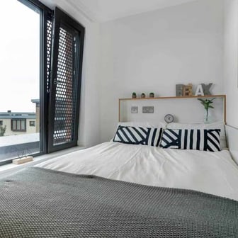 Studio Gold - Image 1