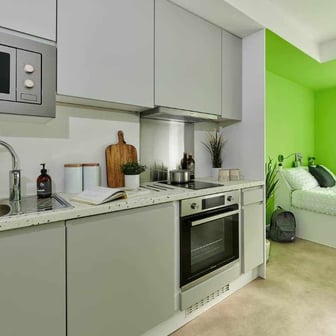 Gold Plus Studio - Image 4