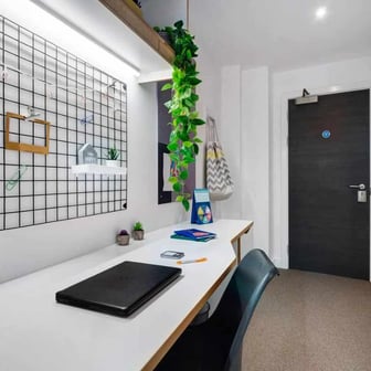 Bronze En-suite - Image 4