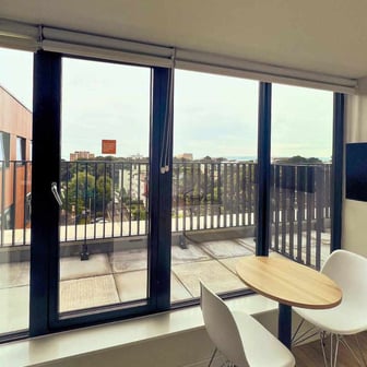 Platinum Balcony Studio - Image 3