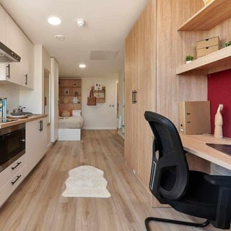 Platinum Balcony Studio - Image 1