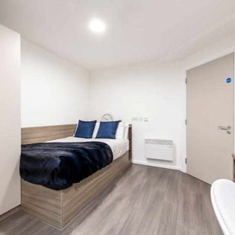 Two Bed Apartment - Image 1