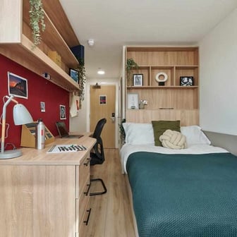 Bronze Plus En-suite - Image 1