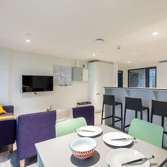 Standard Ensuite - Image 6