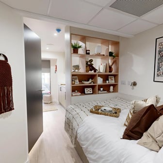 Classic Studio Plus (Floors 30-32) - Image 1