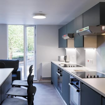 7 Bed En-Suite - Image 2