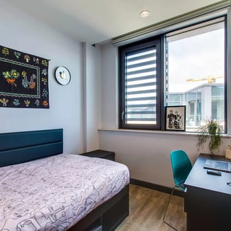 Premium En Suite - Image 1