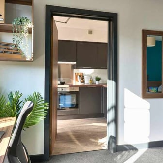 Flat One Bed Gold - Image 4