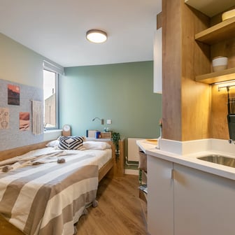 Large Studio - Image 4