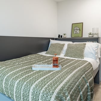 Ensuite Classic 6 Bed - Image 5