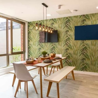 Premium En-suite - Image 2