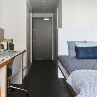 Ensuite Standard - Image 1