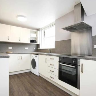 6 Bed Cluster En-suite Plus - Image 4