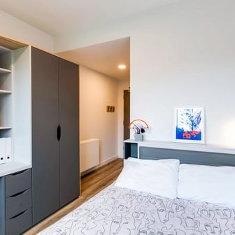 Standard En Suite - Image 1