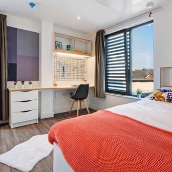 Studio Platinum - Image 1