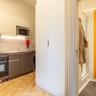 Premium Studio Plus - Image 6