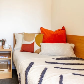 Standard En-suite - Image 1