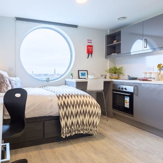 Club Studio - Image 1