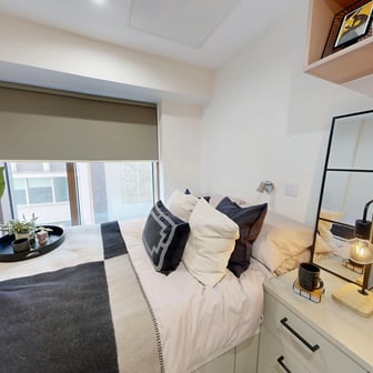 Classic Ensuite (Floors 13-25) - Image 13