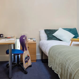 Classic Georgian Room - Image 5