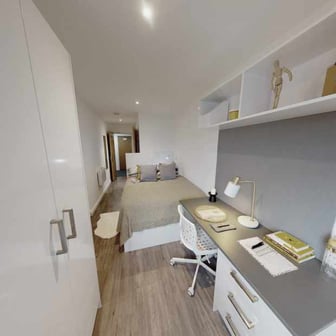 6 Bed Cluster En-suite Standard - Image 1