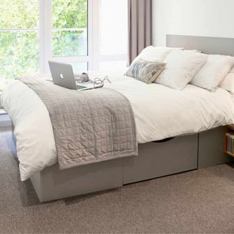 Studio Silver Premium Accessible - Image 2