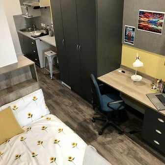 Premium Studio - Image 1