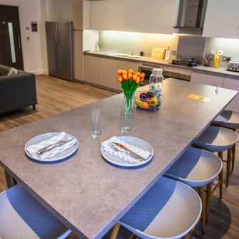 Ensuite Deluxe - Image 6