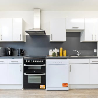 Deluxe En Suite - Image 6