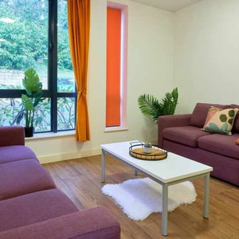 Ensuite Gold - Image 4