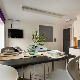 Classic Room - 4 Bed Shared House - Image 3