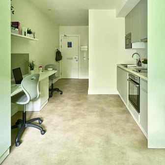 Studio Gold Plus - Image 4