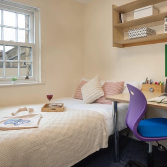 Standard Room - Image 4