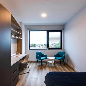 Deluxe En Suite - Image 1