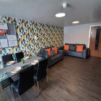 6 Bed Cluster En-suite - Image 5