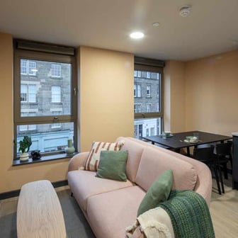 Standard En-suite - Image 1