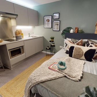 Large Studio - Image 1