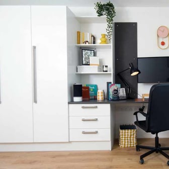 Silver Compact City Studio - Image 1