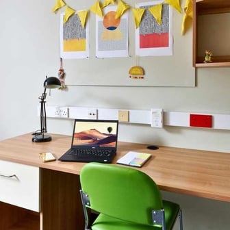 Studio Basic - Image 3