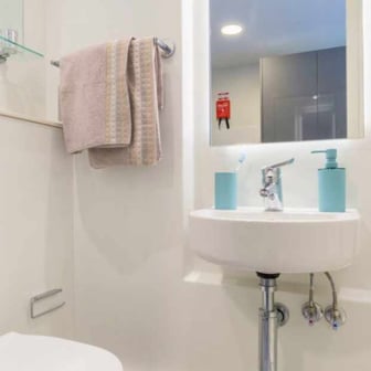 Studio Standard Plus - Image 3