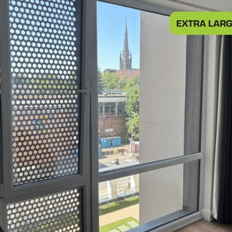 Large Deluxe Studio - Image 10