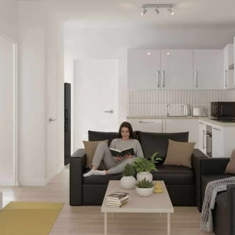 Skyline Deluxe with City View 1 Bedroom Apartment - Image 1