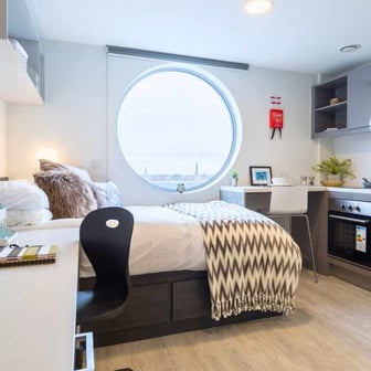 Studio Superior - Image 1