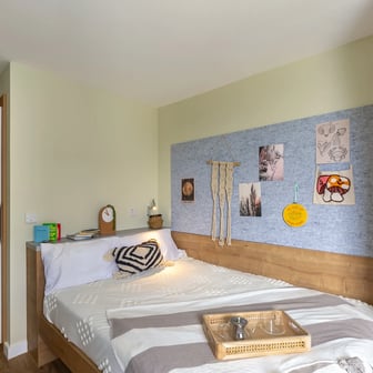 Large En Suite - Image 1