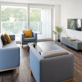 Classic En Suite - Image 3