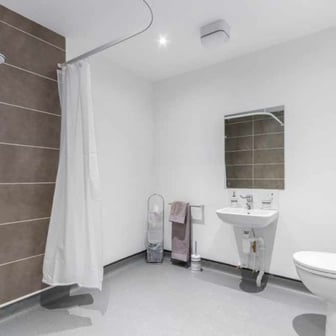 Premium Gold Studio - Image 3