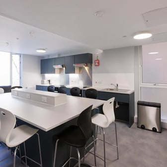 12 Bed En-Suite Plus - Image 3