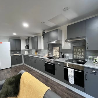 Standard En Suite - Image 4