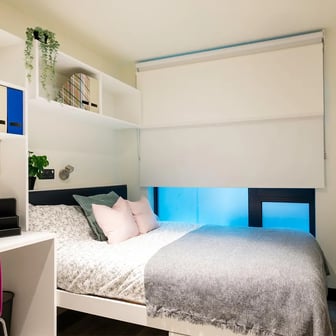 Classic Ensuite - Image 1