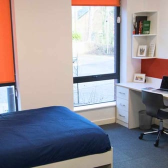 Studio Silver - Image 1